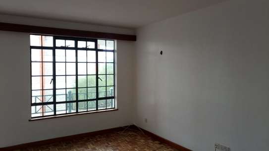 3 Bed Apartment with En Suite at Kileleshwa Estate Nairobi image 6