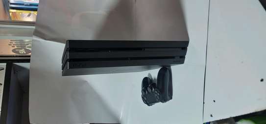 Ps4 pro available image 1