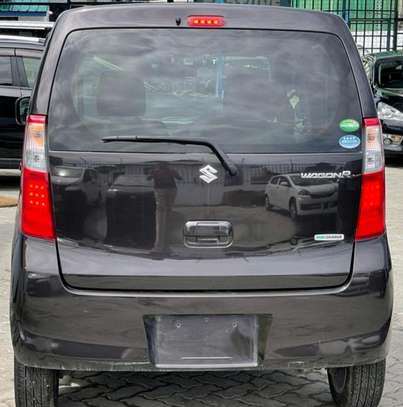 Suzuki WagonR image 6
