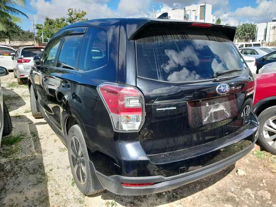 Subaru forester non turbo 2016 black image 7