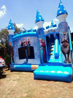 Bouncy castles for hire image 4