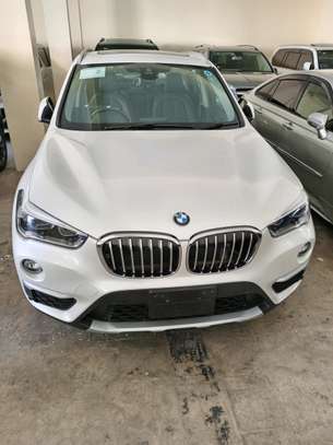 BMW X1 sunroof image 3