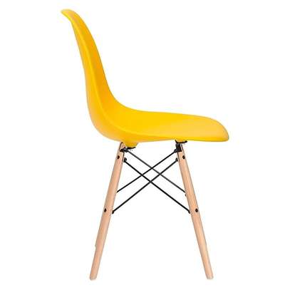 Cafeteria Plastic Yellow Eames Chair image 4