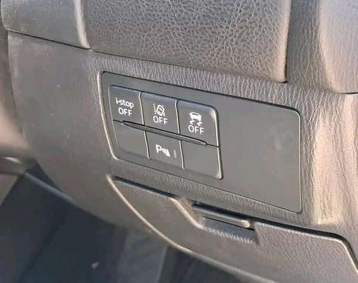 Mazda atenza Petrol image 9