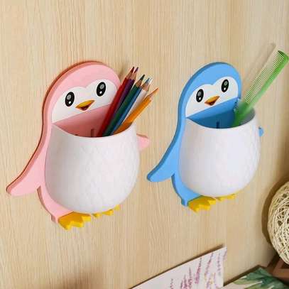 Creative penguin holder image 4