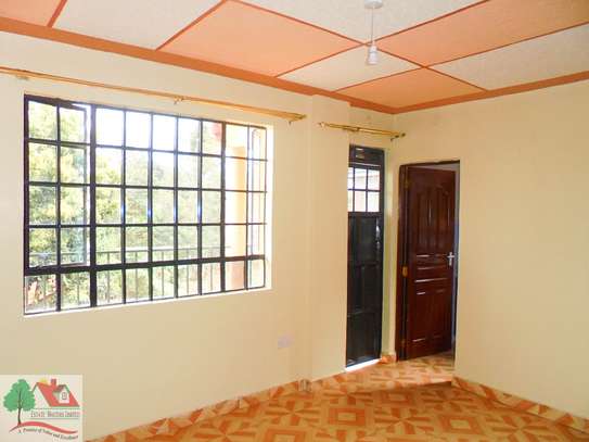 EXECUTIVE ONE BEDROOM TO LET image 7