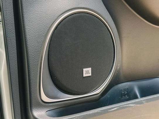 Toyota harrier TRD sport 2019 image 3