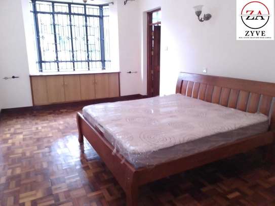4 Bed Apartment with En Suite at Off Oloitokitok Road image 12