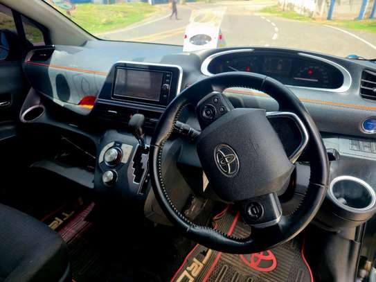 TOYOTA SIENTA hybrid 2017MODEL 7 SEATER image 3