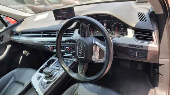 Audi Q7 Quattro S-line sunroof 2017 image 11