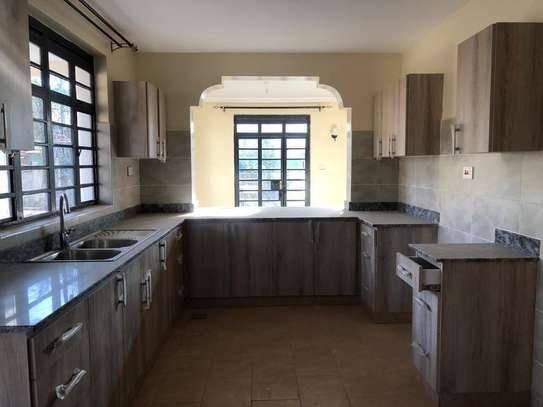 4 Bed Villa with En Suite at Mombasa Road image 39