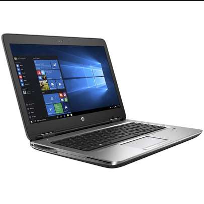 HP EliteBook 840 g3 image 2