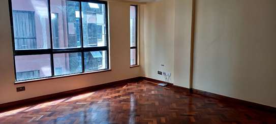 Serviced 3 Bed Apartment with En Suite in Lavington image 2