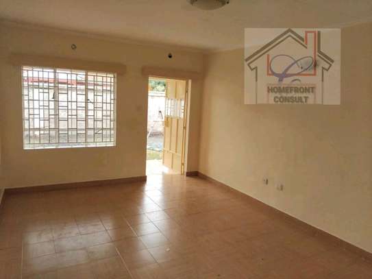 Magnificent 3bedroomed bungalow, ⅛acre image 11