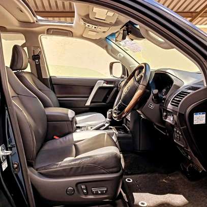 Toyota Land cruiser Prado Tx Diesel 2018 image 5