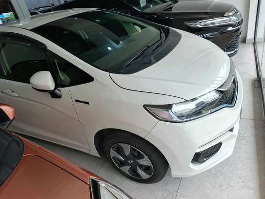Honda Fit hybrid image 7