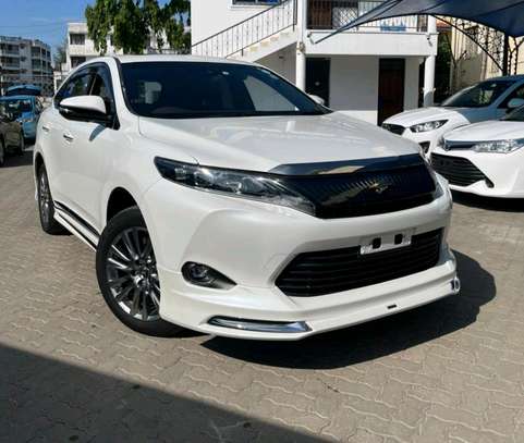 TOYOTA HARRIER NEW IMPORT WITH SUNROOF. image 14
