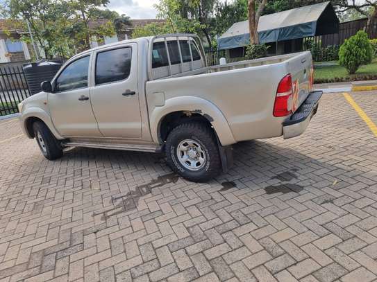 Toyota Hilux Double Cab 2013 Silver image 4