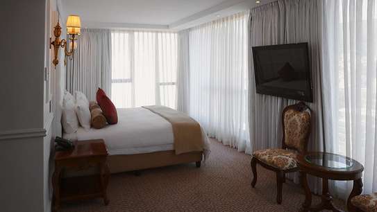 Affordable Cleaning Services ;Office Cleaning,House Cleaning, Window Cleaning,Deep Cleaning.100% Guaranteed. image 11