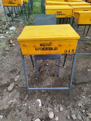School furniture image 4