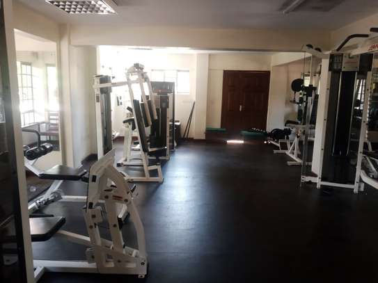 2 Bed Apartment with Swimming Pool at Brookside Drive image 5