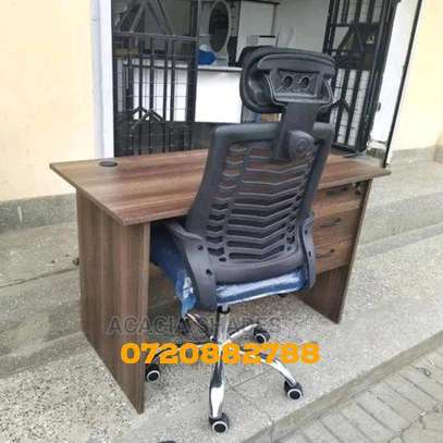 Office desk and high back seat image 1