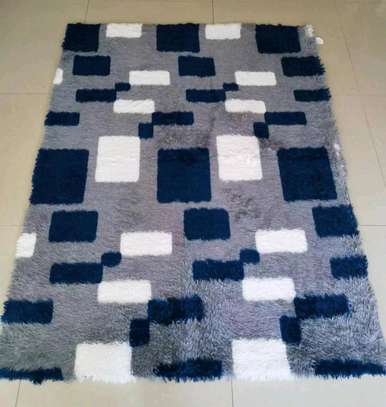 Fluffy pattern carpets image 2