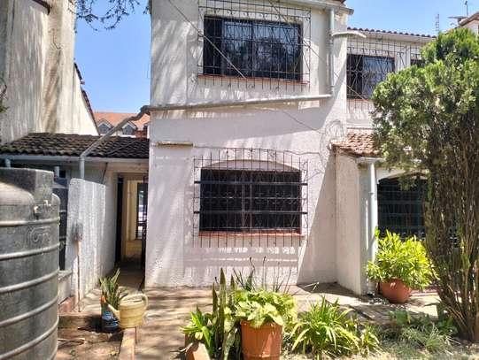 4 Bed Townhouse with En Suite in Kilimani image 19