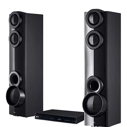 LG 1000W 4.2Ch DVD Home Theatre System – LHD677 image 1