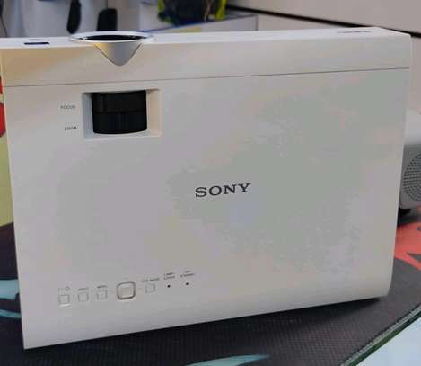Sony VPL-DX120 Projector image 1