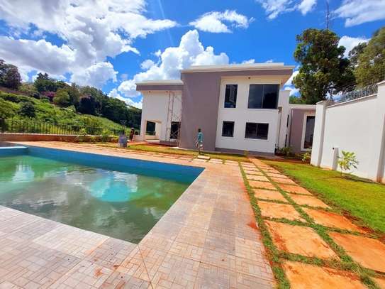 6 Bed Townhouse with En Suite at Lower Kabete image 17