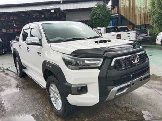 2014 Toyota Hilux double cab diesel image 1
