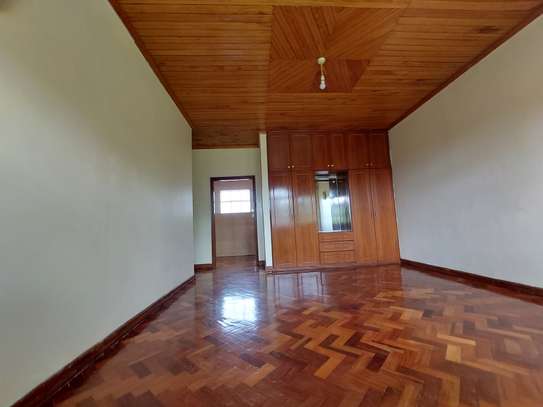 4 Bed House with En Suite at New Kitisuru image 29