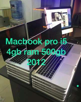 macbook pro core i5 image 2