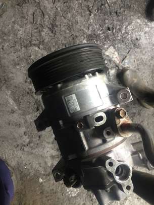 Toyota 1AZ Engine AC Compressor image 2