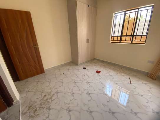 3 Bed House with En Suite in Kitengela image 13