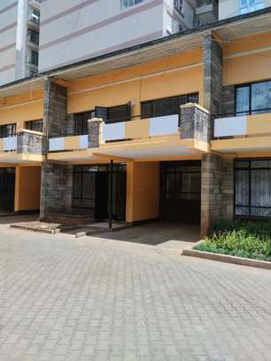 SPACIOUS COMMERCIAL MANSIONETT TO LET IN KILIMANI image 4
