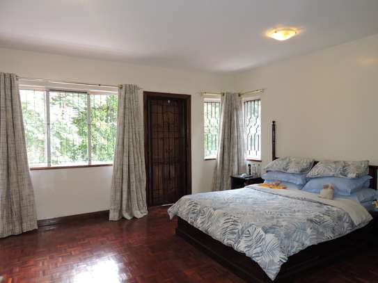 4 Bed Townhouse with Walk In Closet at Shanzu Road image 10
