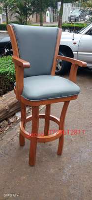bar stools image 1
