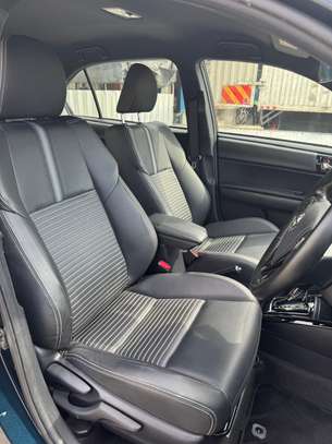 Toyota axio WXB black 2019 image 2