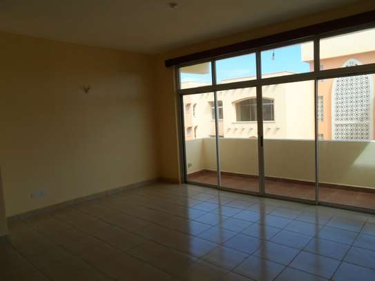2 Bed Apartment with En Suite in Mtwapa image 18