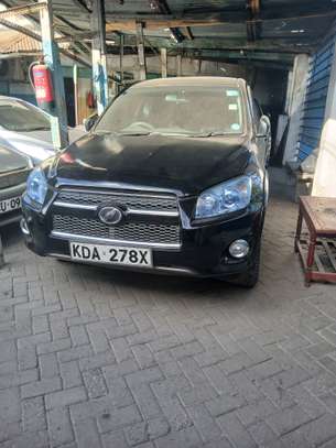 Toyota Rav4 Black image 3