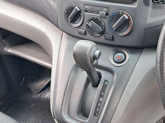 Nissan NV200 Silver 2018 image 7