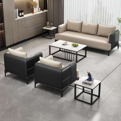 High Quality Modern Executive Leather 5 Seater Office Sofas image 6