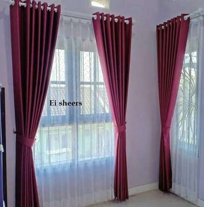 POLYESTER CURTAIN image 1