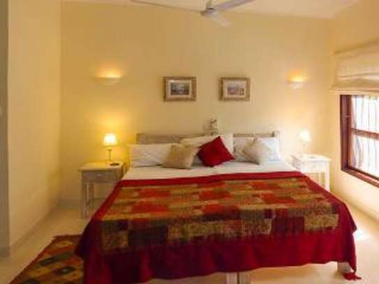 2 Bed Villa with En Suite in Diani image 8