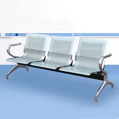 3-Seater Reception Bench image 3