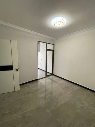 3 Bed Apartment with En Suite in Lavington image 21