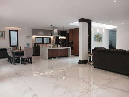 4 Bed House with En Suite at Peponi Road image 3