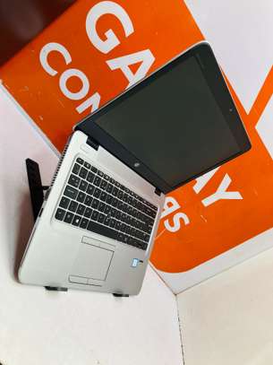HP EliteBook 840 G4 Core i7-7300U 2.7GHz 8gb Ram 256 SSD image 1